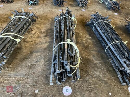 30 BLACK ELECTRIC FENCE STAKES (12)