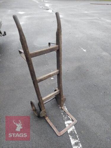 SLINGSBY STATION PLATFORM SACK TRUCK