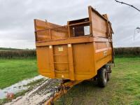 1996 RICHARD WESTERN 7T SILAGE TRAILER - 4