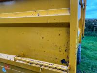 2001 WARWICK 8T SILAGE TRAILER - 32