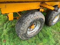 2001 WARWICK 8T SILAGE TRAILER - 62