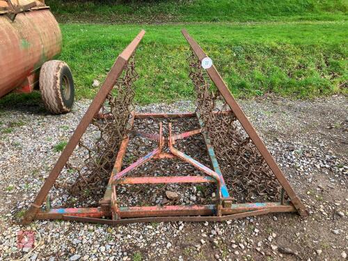 FOLDING CHAIN HARROWS (17)