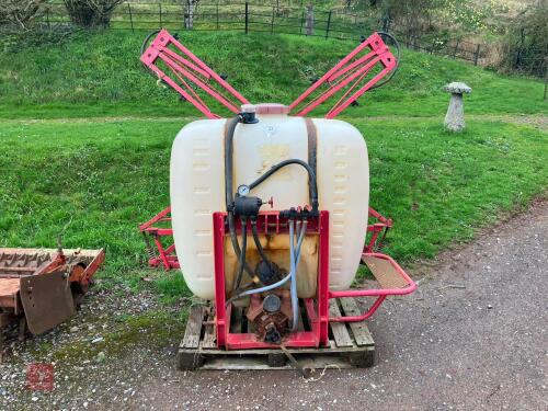 HARDI 600L SPRAYER (33)