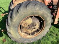 1965 DAVID BROWN 990 2WD TRACTOR - 40