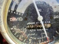 1965 DAVID BROWN 990 2WD TRACTOR - 67