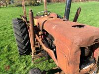 1965 DAVID BROWN 990 2WD TRACTOR - 76