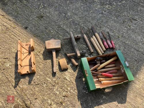 SELECTION OF WOOD WORKING TOOLS