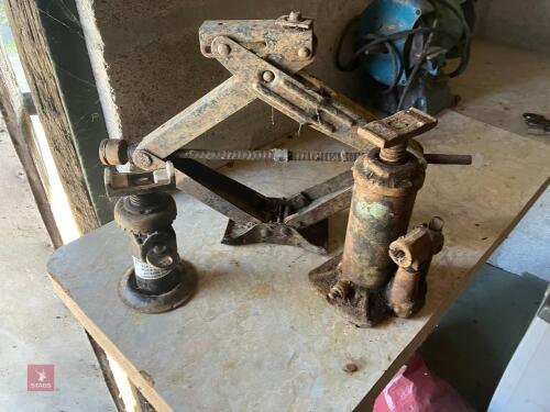 SELECTION OF JACKS
