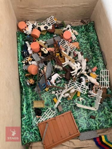 VINTAGE TOY FARM AND TRUNK