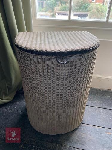 WASHING/LINEN BASKET