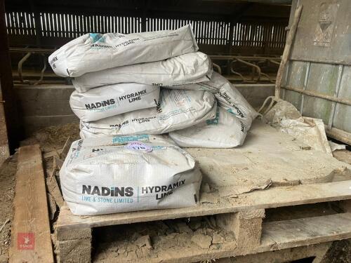 7 X 25KG BAGS OF HYDRAMIX LIME (176)