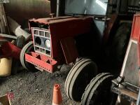 1980 INTERNATIONAL 484 2WD TRACTOR - 4