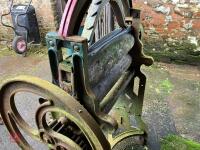 CAST IRON MANGLE - 17