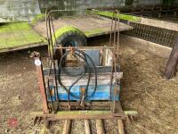 PERRY LOADER