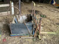 PERRY LOADER - 3