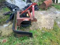 MOLTON YARD SCRAPER - 5
