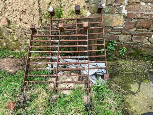 STEEL CATTLE GRID