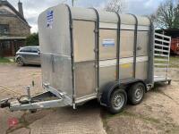 2011 IFOR WILLIAMS LIVESTOCK TRAILER - 9