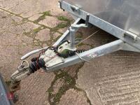 2011 IFOR WILLIAMS LIVESTOCK TRAILER - 13