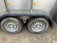 2011 IFOR WILLIAMS LIVESTOCK TRAILER - 26