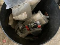 QUANTITY OF ROOFING FIXINGS - 6