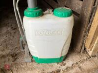 HOZELOCK KNAPSACK SPRAYER - 11