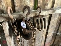 2 X PULLEY BLOCKS - 7