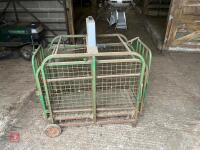 LAMB WEIGHING CRATE - 5