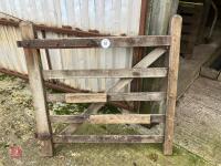 4' WOODEN GATE