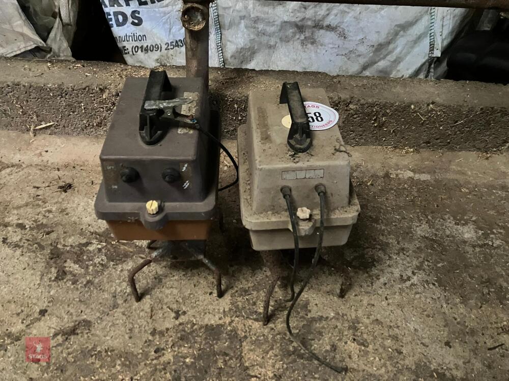 2 HOTLINE ELECTRIC FENCING UNITS