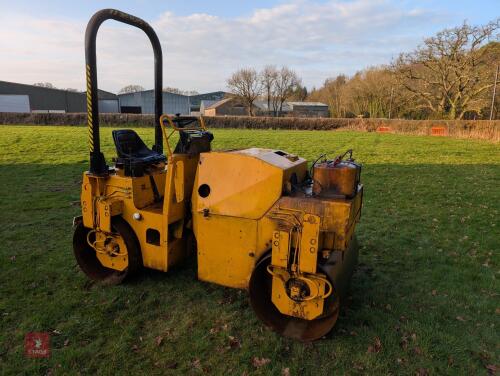 RIDE ON VIBRATING ROLLER