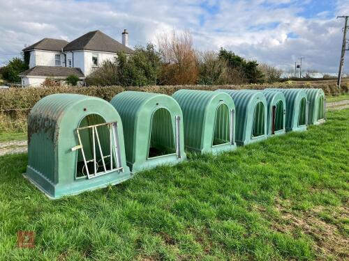 7 X SUP-EFF CALF HUTCHES