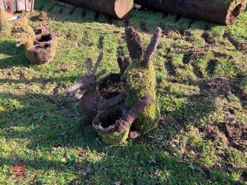 RABBIT & CHICKEN GARDEN PLANTERS