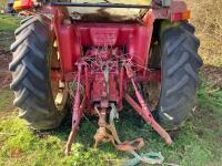 INTERNATIONAL 684 2WD TRACTOR (S/R) - 22