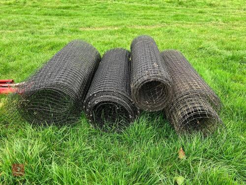 4 ROLLS OF 4' NETTING/WIRE