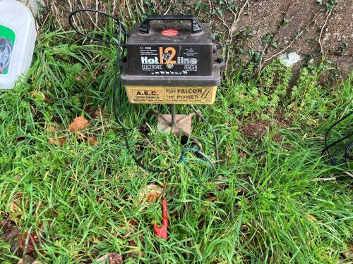 HOTLINE P500 FALCON ELECTRIC FENCER