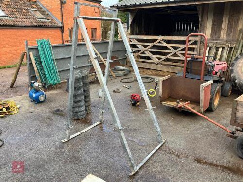 PAIR OF CATTLE RACE JOINERS