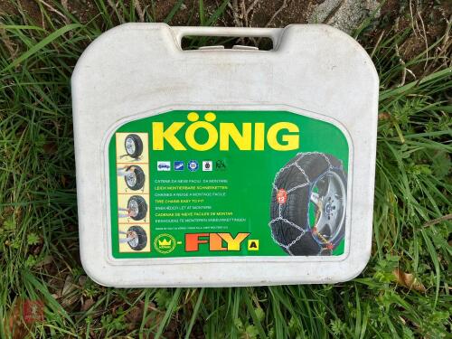 CAR SNOW CHAINS