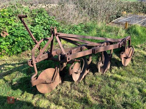 FERGUSON 10'' 4F PLOUGH