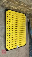 4' X 2' 8'' SPILL TRAY
