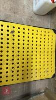 4' X 2' 8'' SPILL TRAY - 3