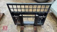 BOBCAT SKIDSTEER PALLET FORKS - 3