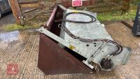 2015 SUTON BUCKET & BRUSH - 10