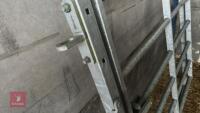 IAE 5' CATTLE HANDLING ACCESS GATE - 10
