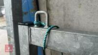 IAE GALVANISED 10' CALVING HURDLE - 25