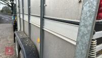 IFOR WILLIAMS TA5G-10' LIVESTOCK TRAILER - 39