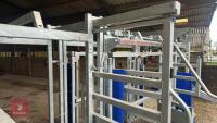 IAE 800 SERIES SQUEEZE CRUSH - 33