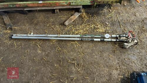 2 DARLAC TELESCOPIC APPLE PICKERS