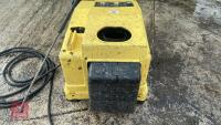 KARCHER HDS 557CI STEAM CLEANER - 10