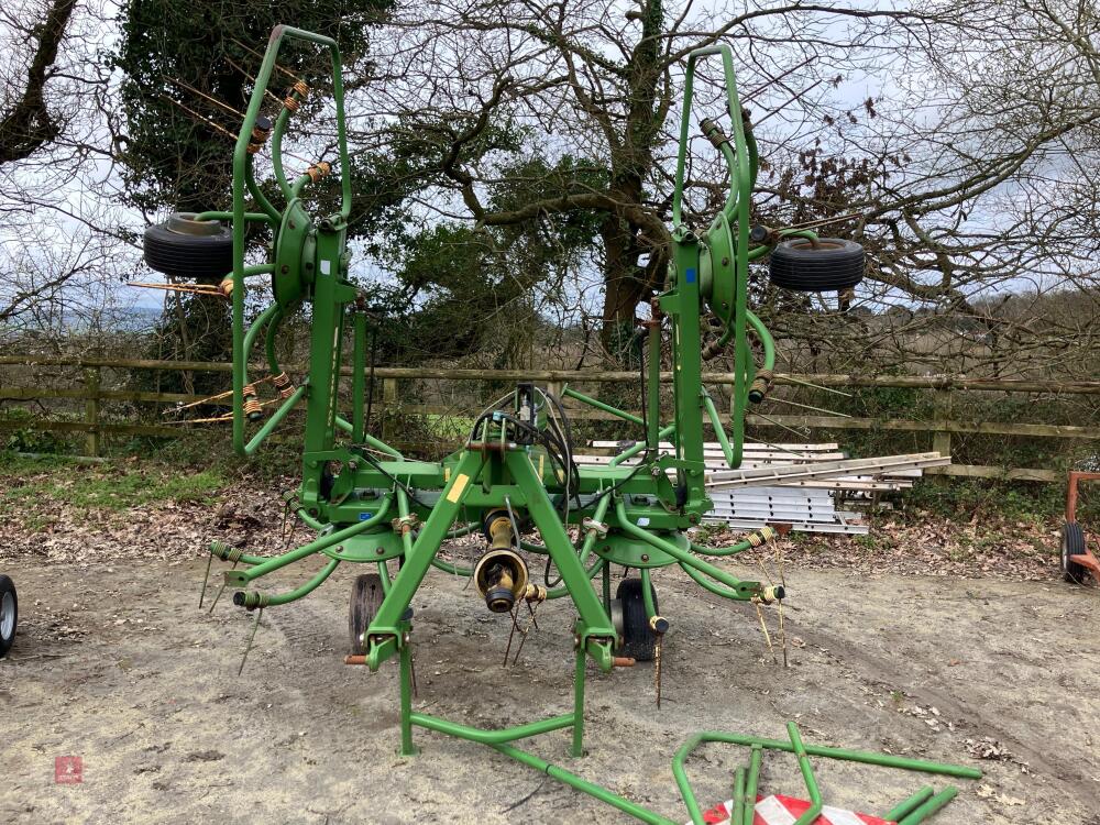 2011 KRONE KW 5.52 4 ROTOR TEDDER